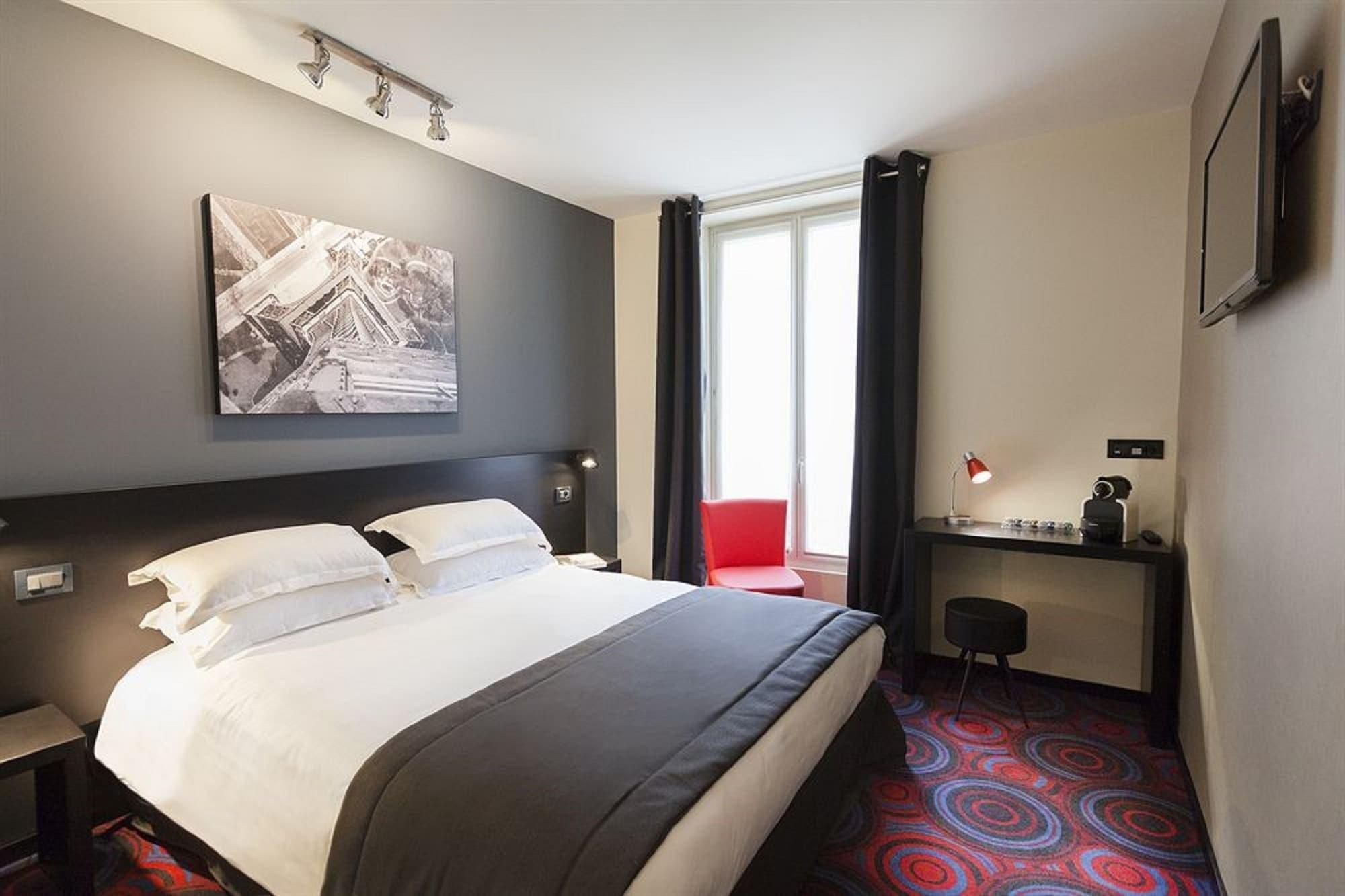 Helussi Hotel Париж Экстерьер фото