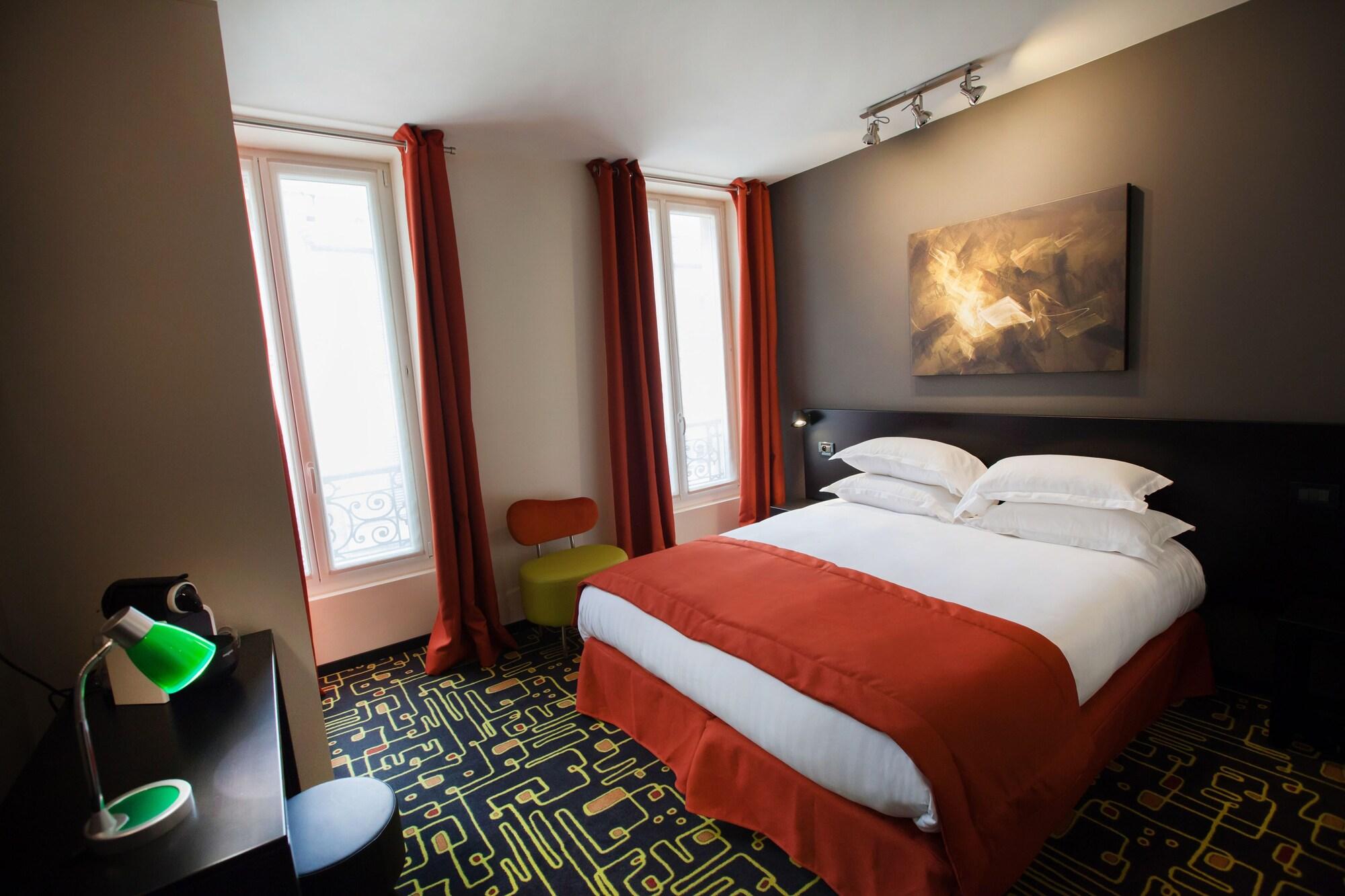 Helussi Hotel Париж Экстерьер фото