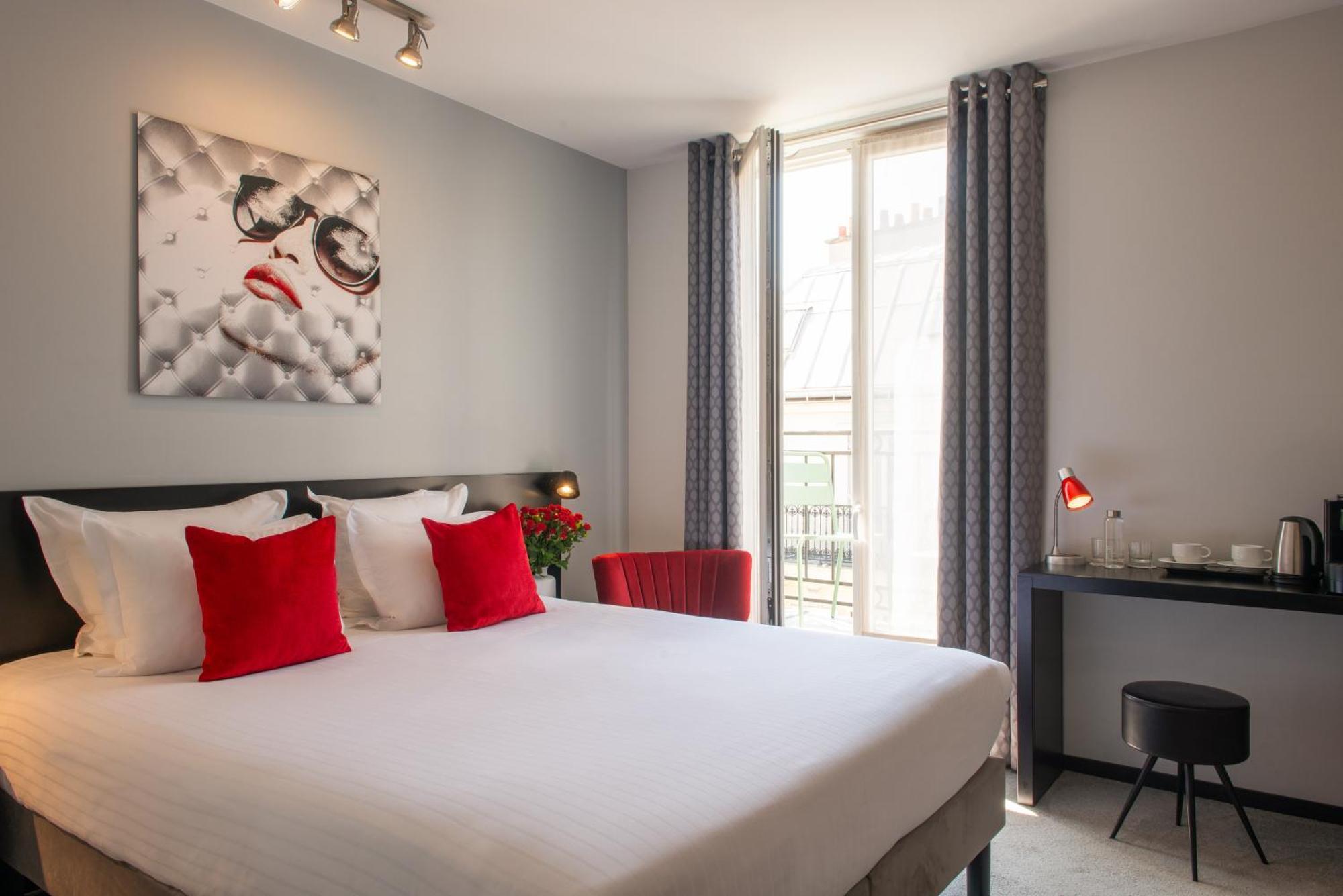 Helussi Hotel Париж Экстерьер фото