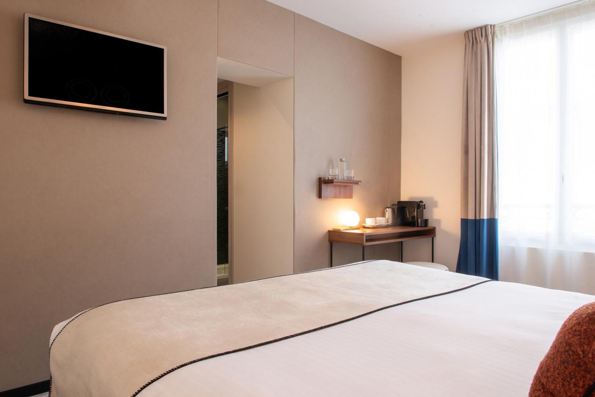 Helussi Hotel Париж Экстерьер фото