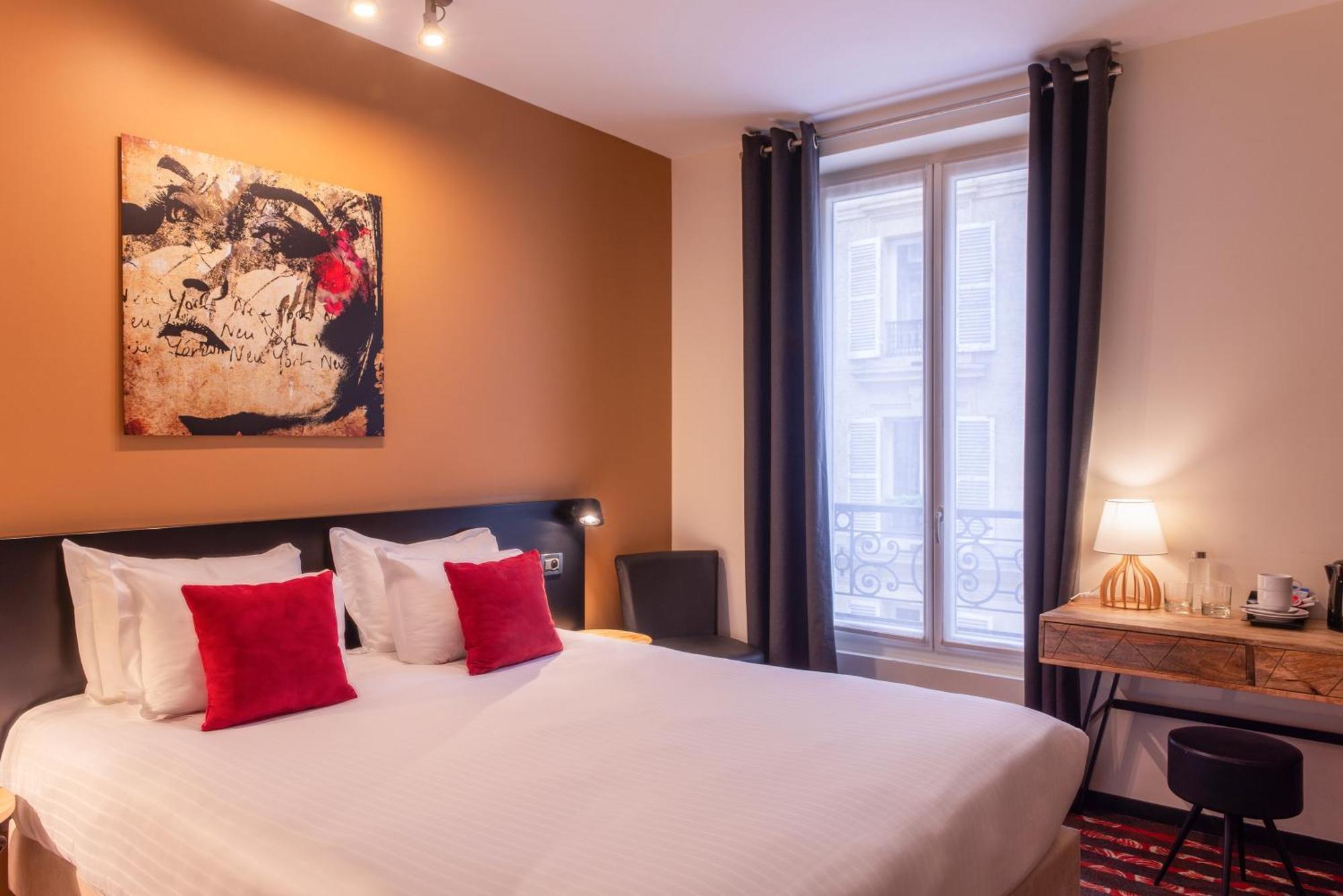 Helussi Hotel Париж Экстерьер фото